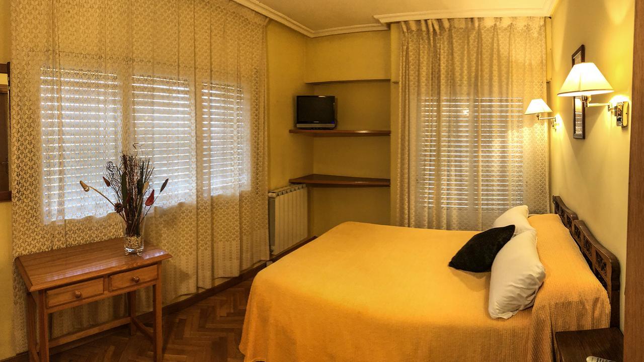Hotel A Nieu Jaca Ngoại thất bức ảnh